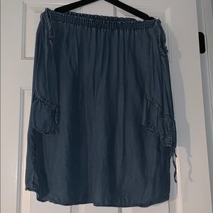 American Eagle Outiftters off the shoulder dress